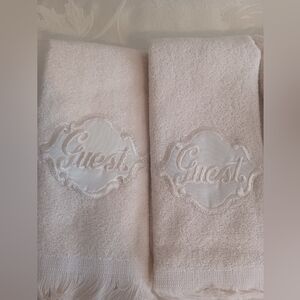New Set Of 4 Vintage Guest Towels Cannon